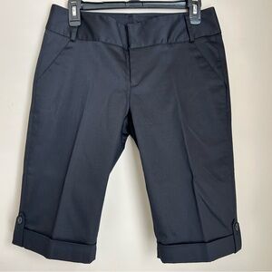 Mix It Black Stretch Bermuda Walking Dress Shorts Capri Pants Size 4 NWT